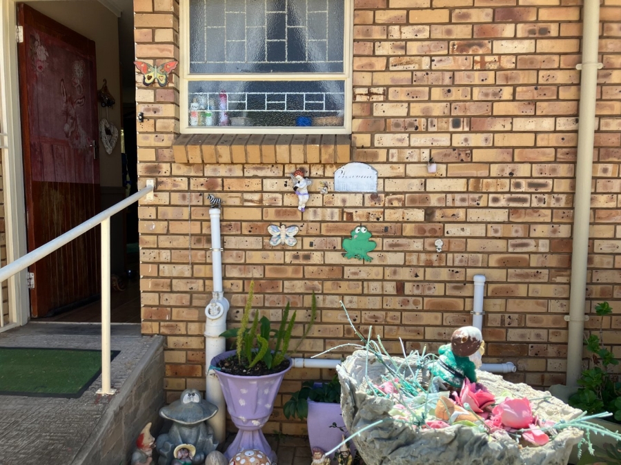 2 Bedroom Property for Sale in Fleurdal Free State